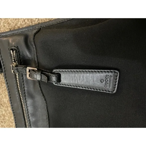 Gucci Nylon Messenger Bag - Picture 6 of 16